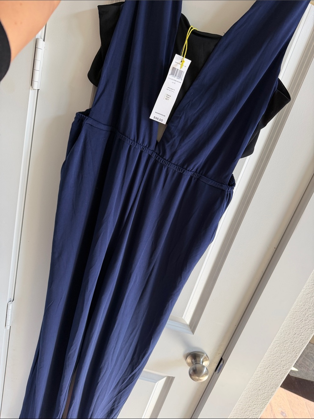 NWT Navy V-Neck Sleeveless Jumpsuit - BCBG